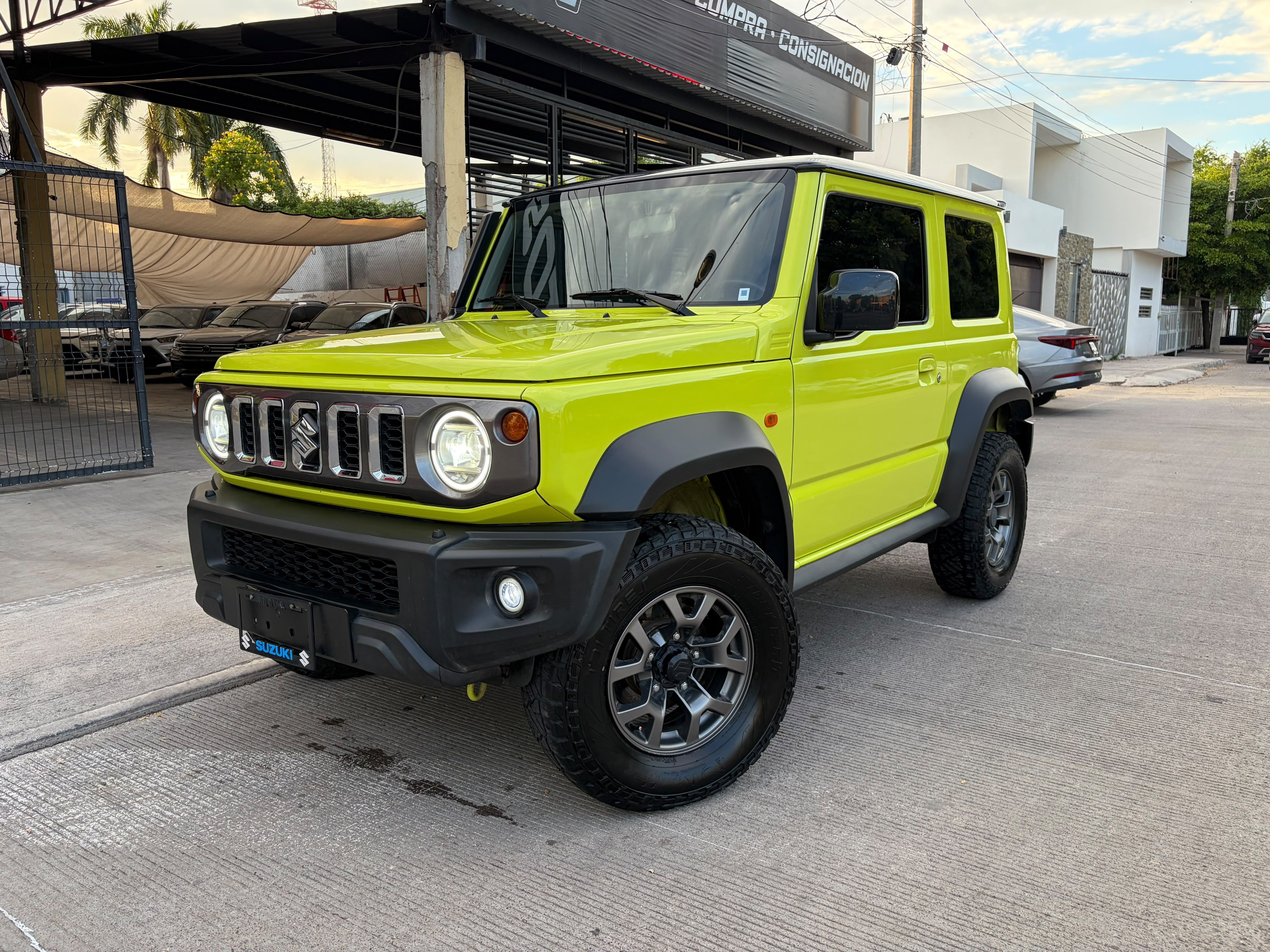 SUZUKI JIMNY