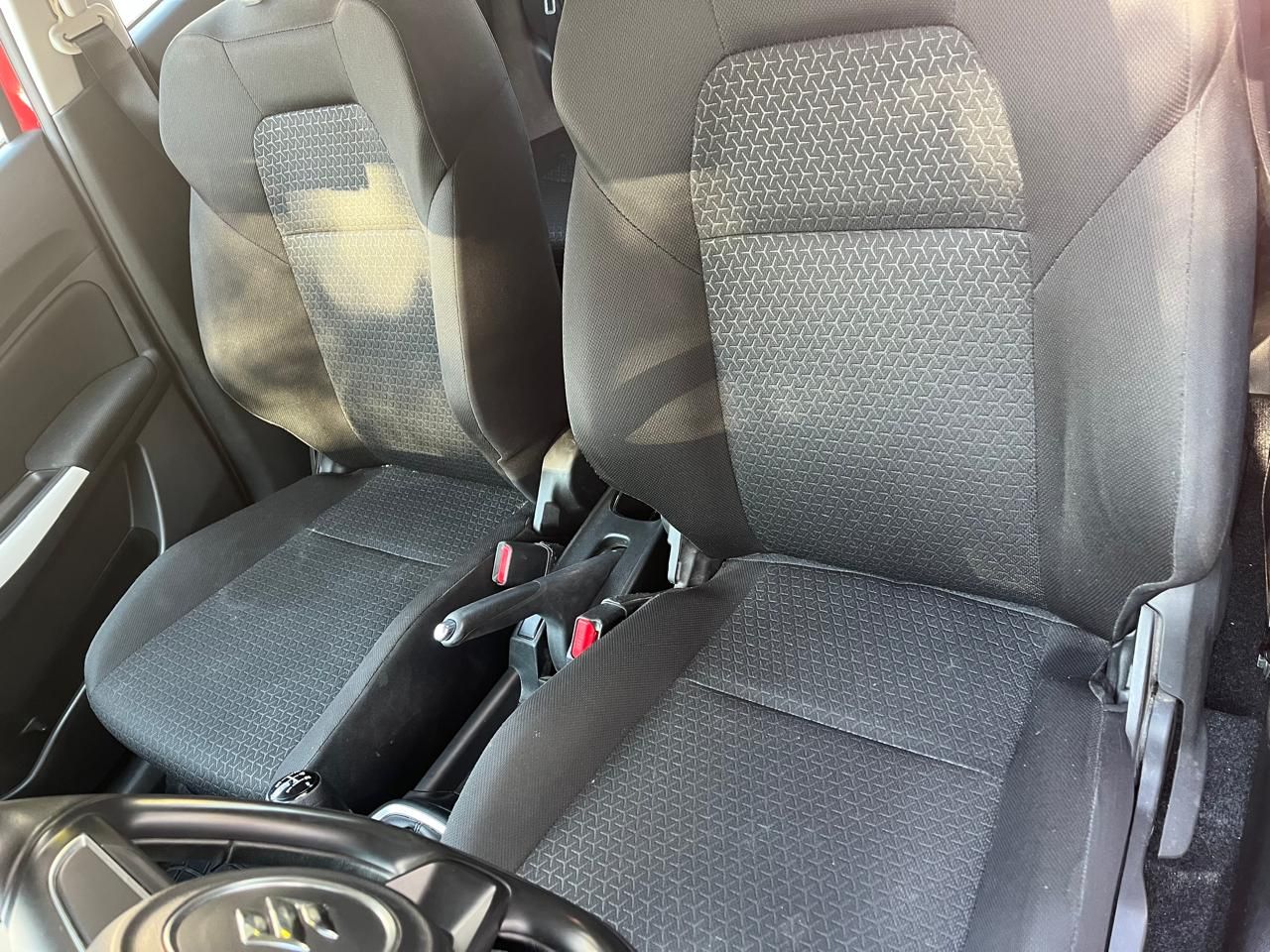 SUZUKI SWIFT GLS STD