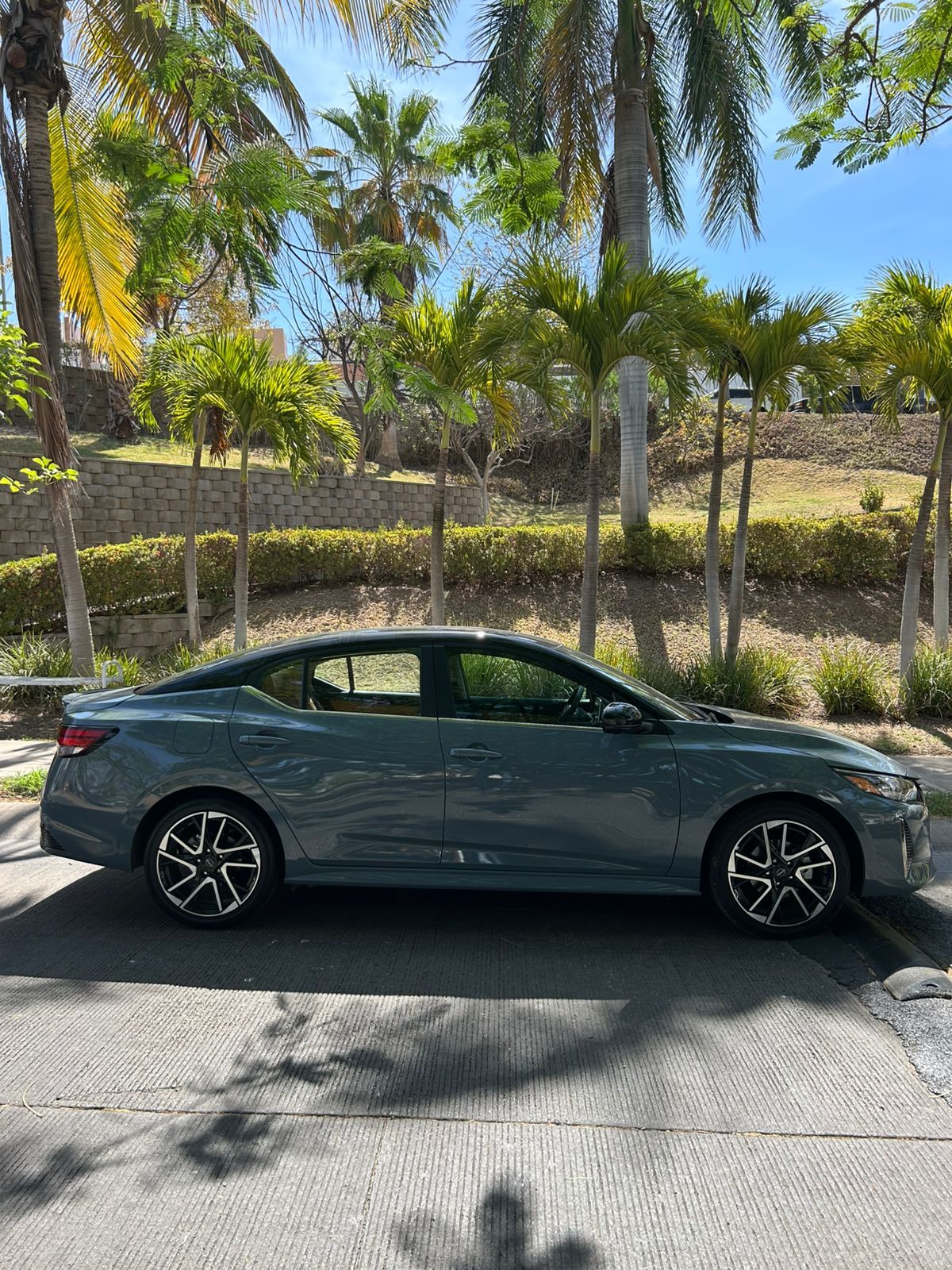NISSAN SENTRA