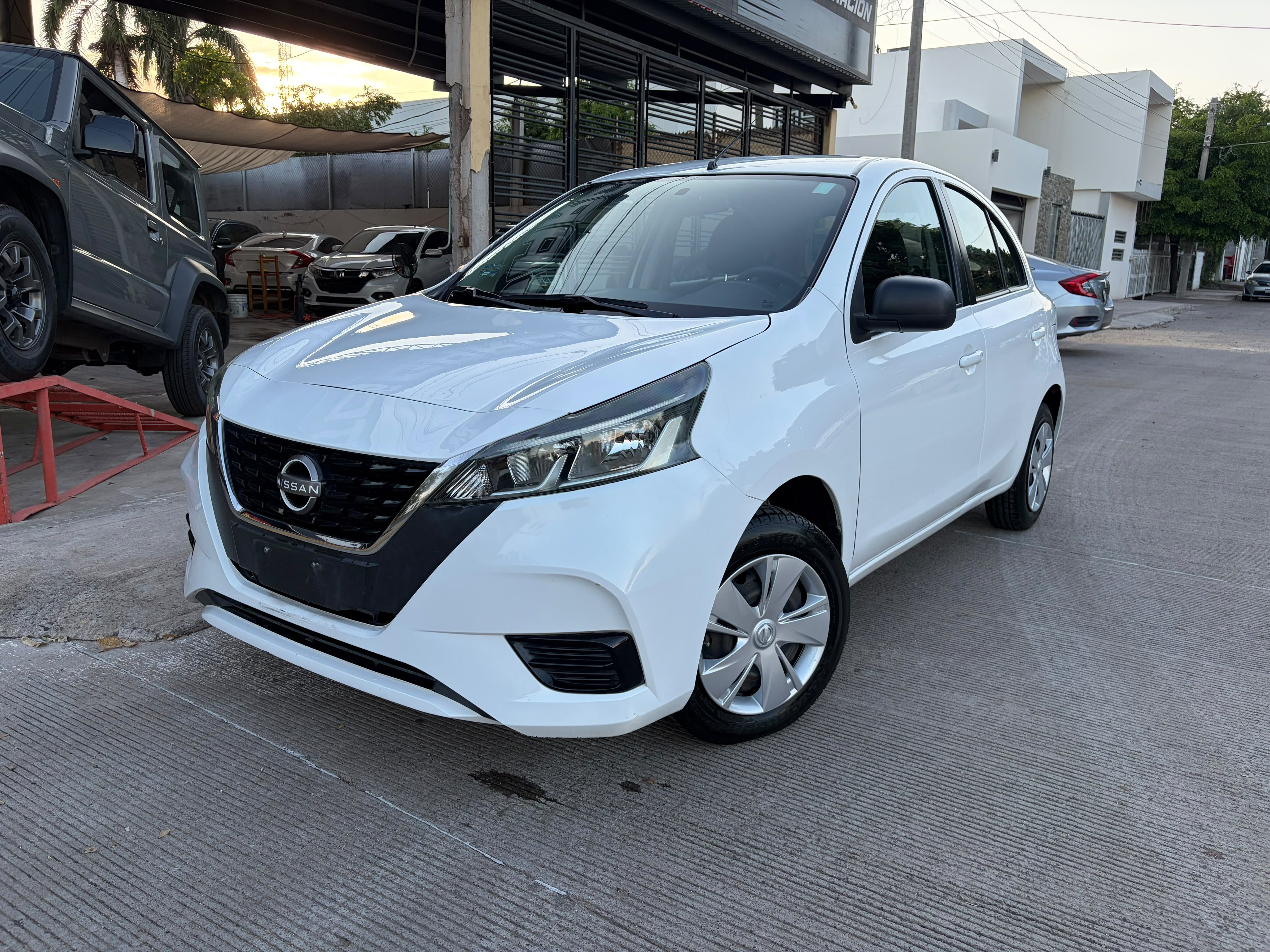 NISSAN MARCH