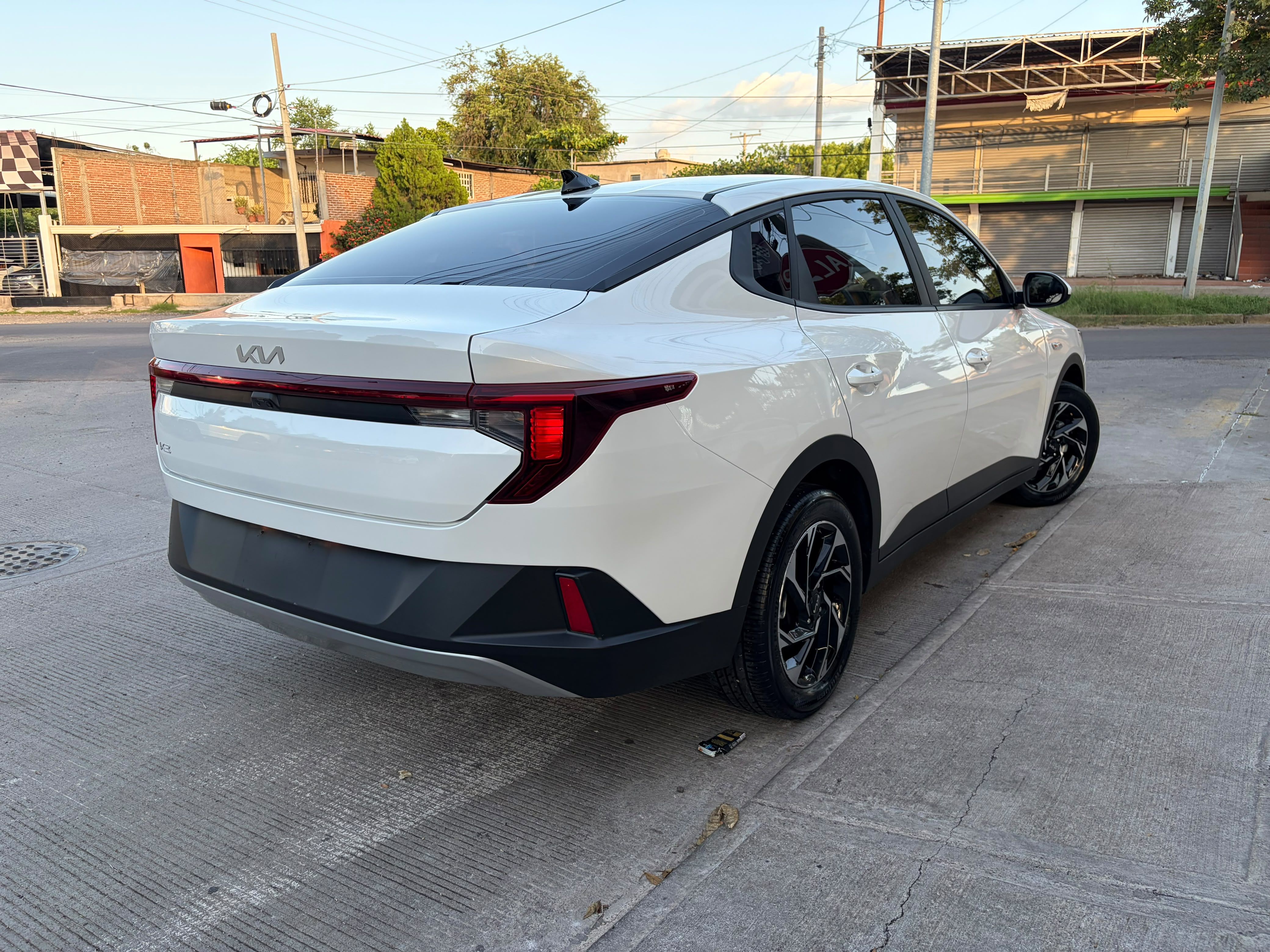 KIA K-3